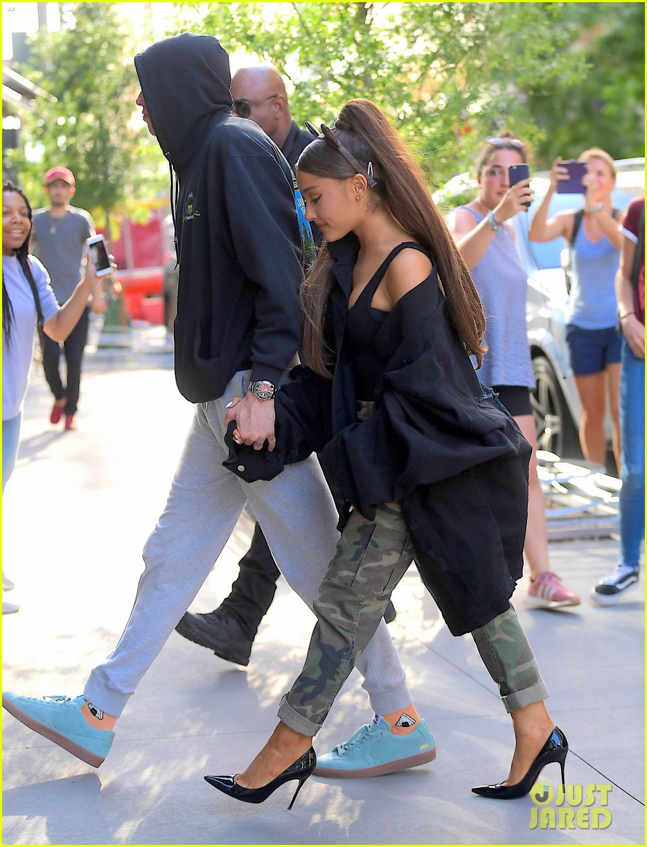 ariana-grande-sports-cat-ears-while-kicking-off-birthday-celebrations-with-pete-davidson-06.jpg