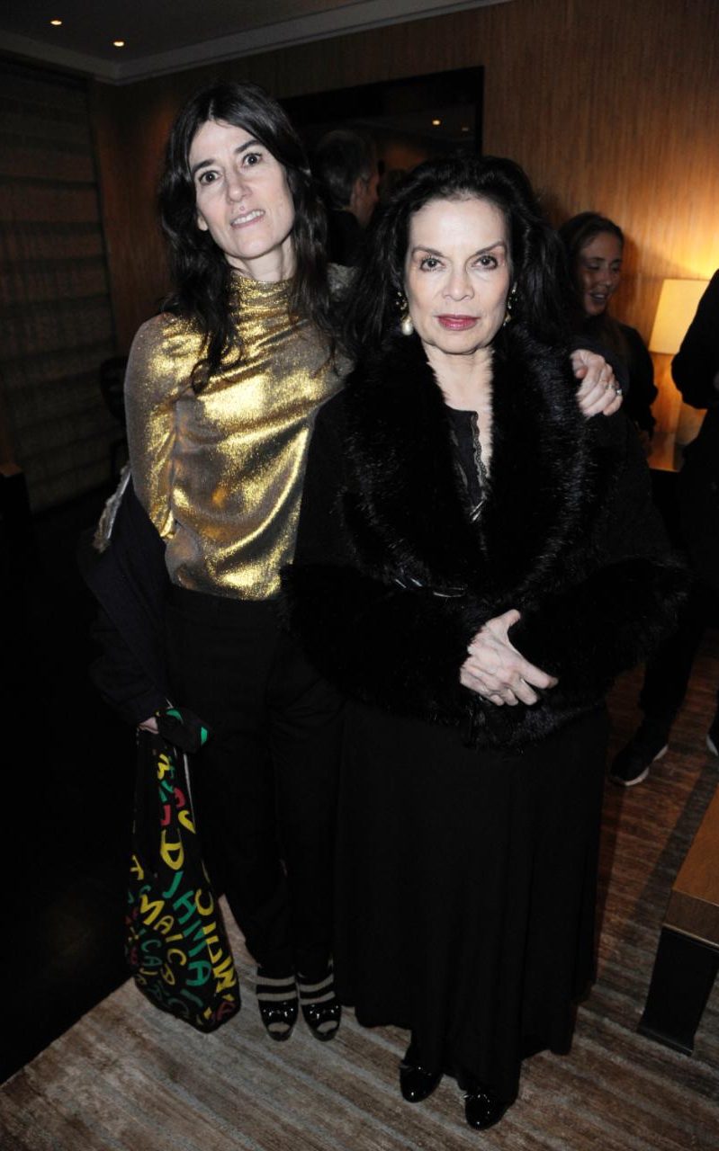 bella-freud-bianca-jagger_1-xlarge_trans++zyQdcCpPOOS38rrQ0wuMX6Ean3oVQIChf7QRN-pLT0I.JPG