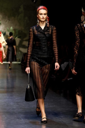 2012_09_23_13_39_35_dolce_gabbana_5397.jpg