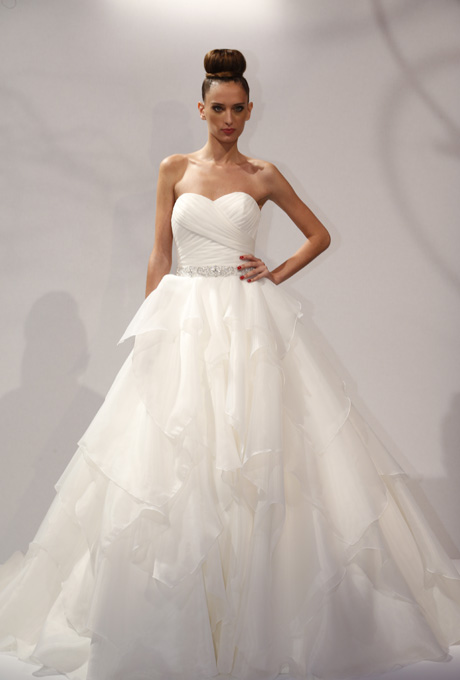 new_dennis_basso_wedding_dresses_fall_2013_008.jpg