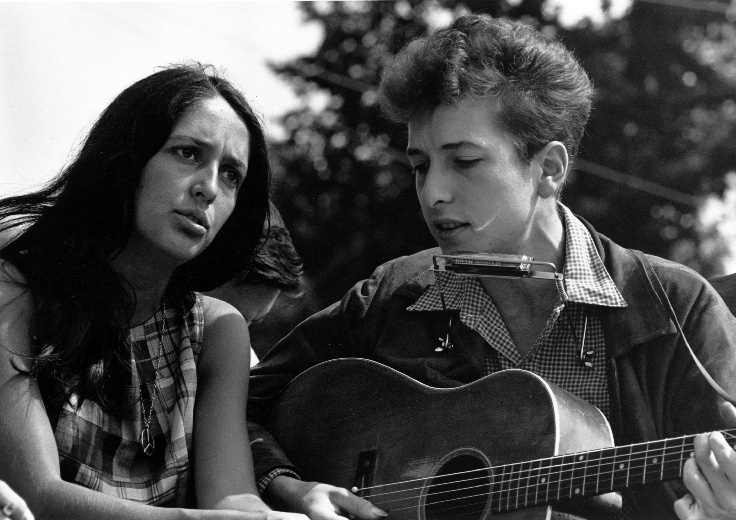 Joan_Baez_Bob_Dylan.jpg