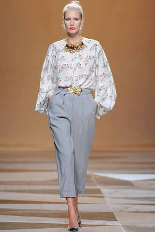 ailanto_pasarela_793090067_320x480.jpg