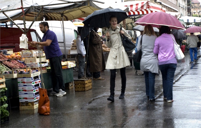 03-kirsi-waiting-taxi-9.10142-1350839_0x440.jpg