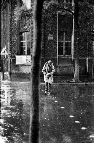 artwork_images_181829_87038_henri-cartier-bresson.jpg