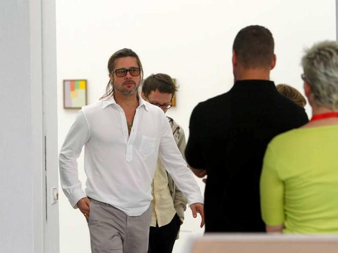 2122251898-brad-pitt-kassel.52.jpg