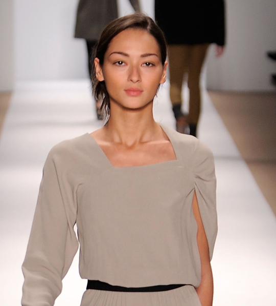 nyfw_yigalazrouel_bobbibrown004.jpg