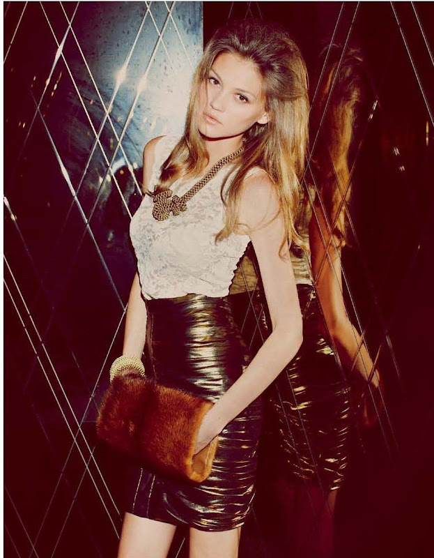 WGGLOOKBOOK_Page_06.jpg