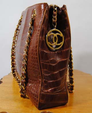 chanel-80s-french-crocodile-handbag-1.jpg