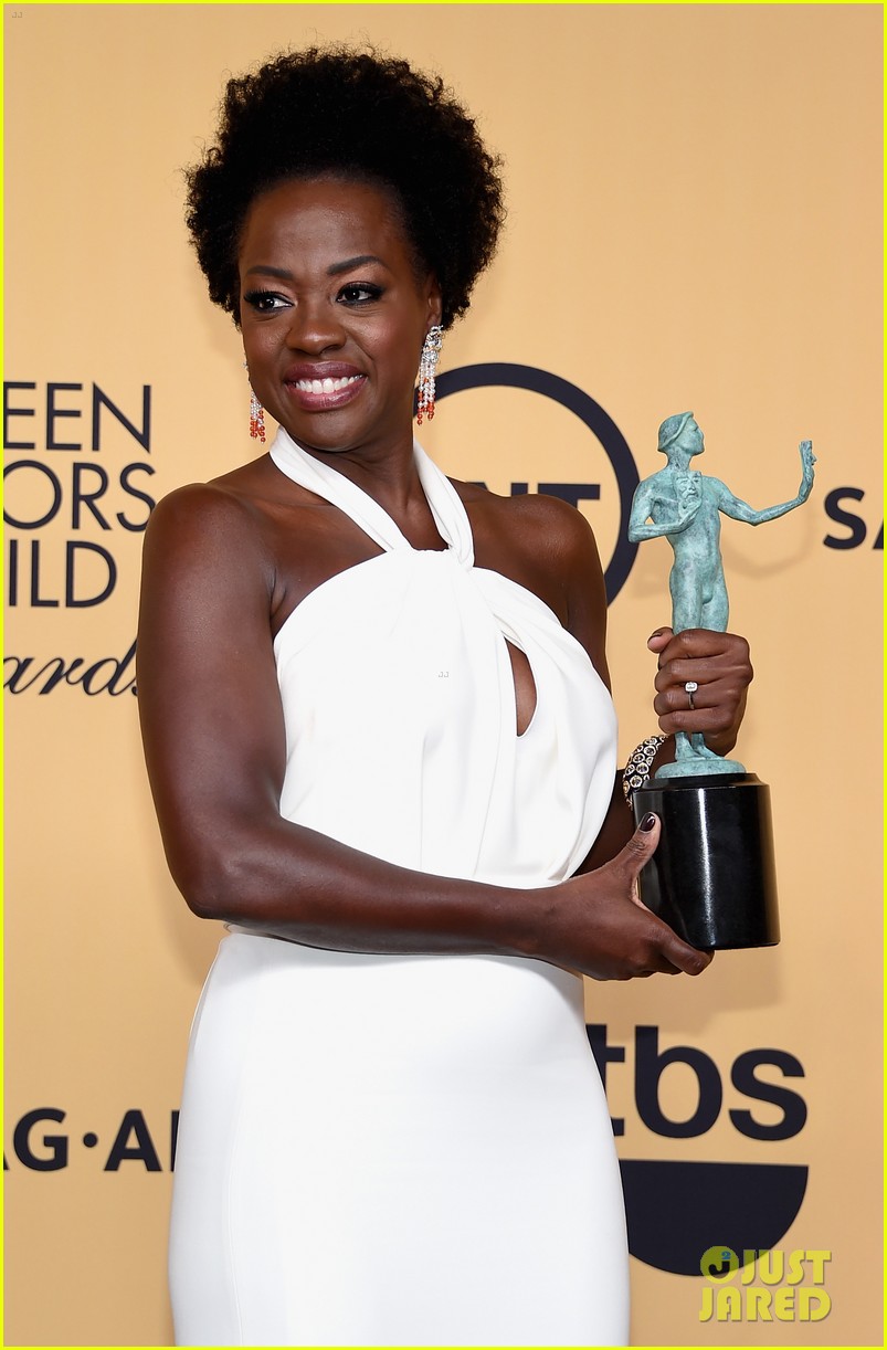 viola-davis-sag-awards-2015-acceptance-speech-03.jpg