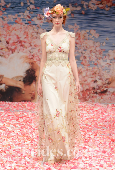 new_claire_pettibone_wedding_dresses_fall_2013_0.jpg