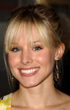 th_18784_Preppie_KristenBell080208-R985_122_913lo.jpg