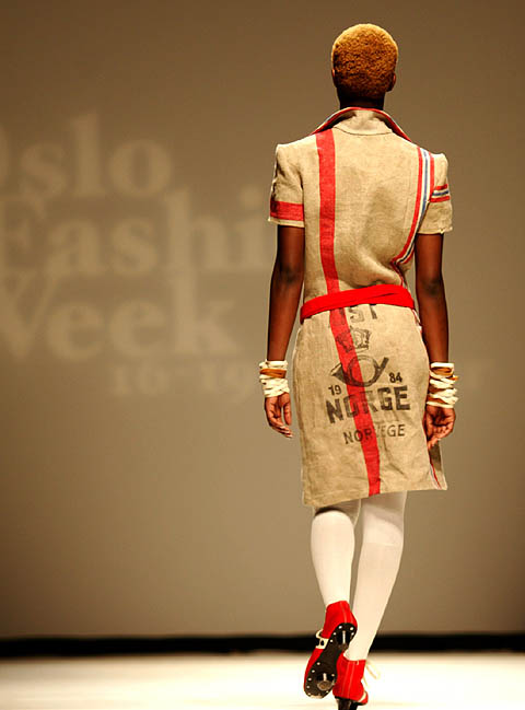 2fashion_028700_01CH7057.jpg