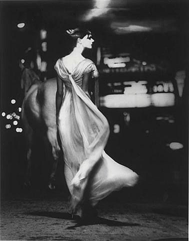 artwork_images_118842_176520_Lillian-Bassman.jpg