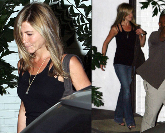 a0cb3a3e3c6fe436_081023-aniston.jpg