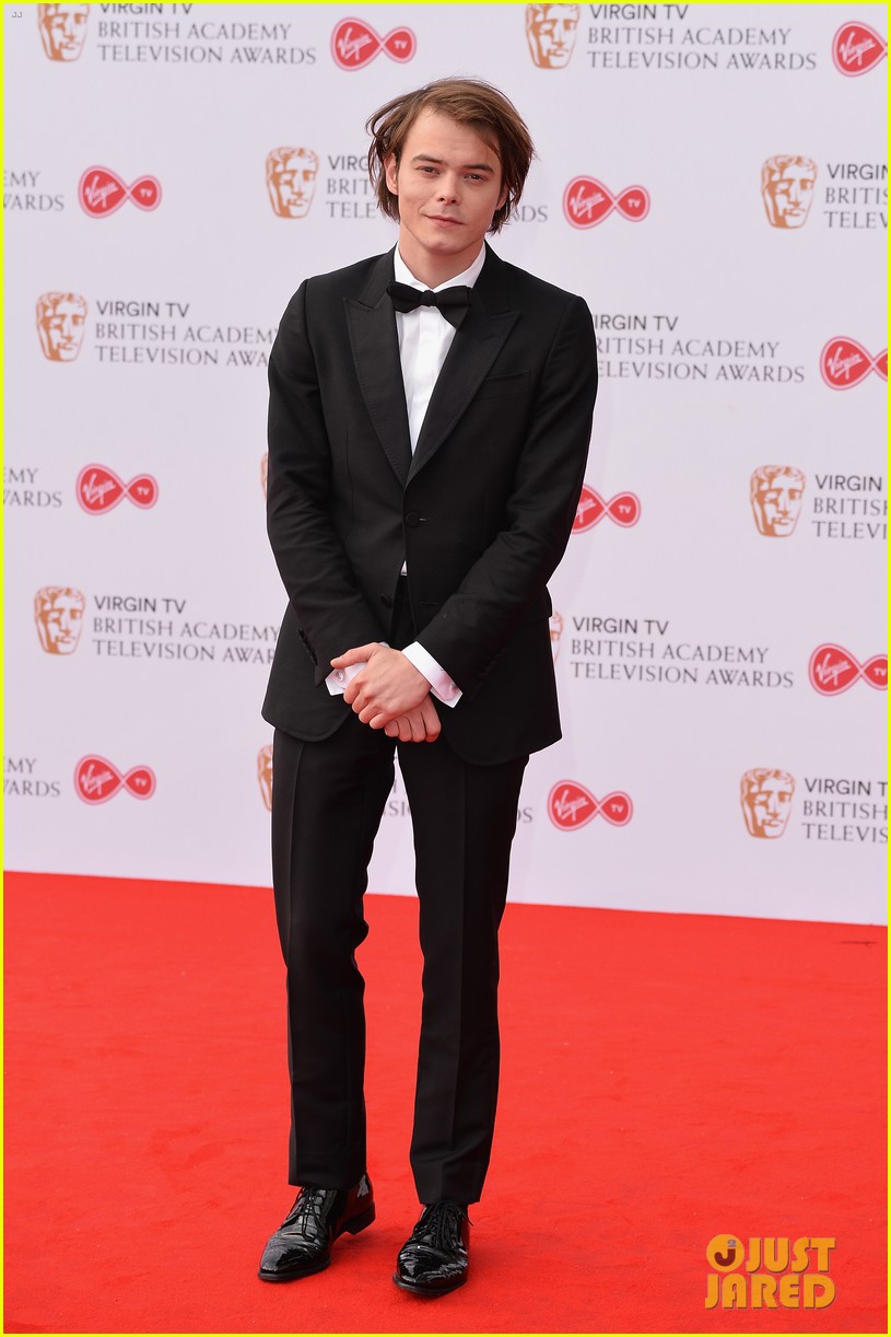 benedict-cumberbatch-2017-bafta-tv-12.jpg