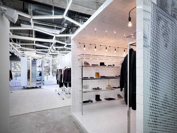 Maison-Martin-Margiela-store-Beijing-02.jpg