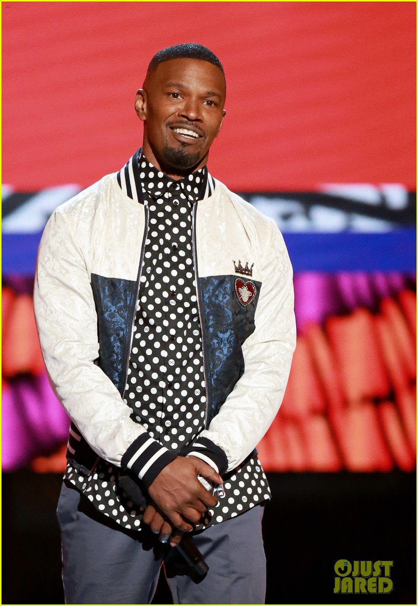 jamie-foxx-speech-june-2018-bet-awards-01.jpg