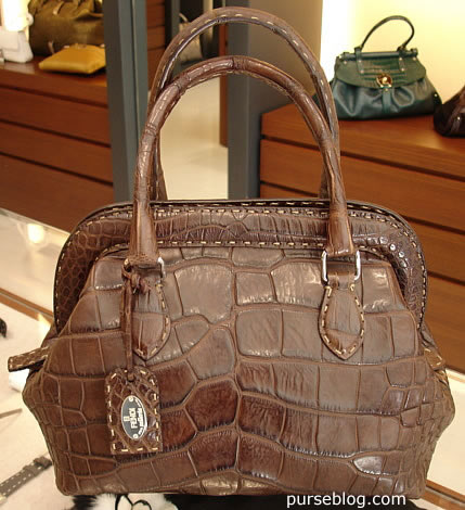 Fendi_Doctor_Bag_Alligator.jpg