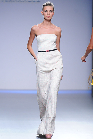 kina_fernandez_pasarela_240081602_320x480.jpg
