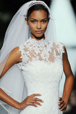 pronovias_detalles_958964372_320x480.jpg