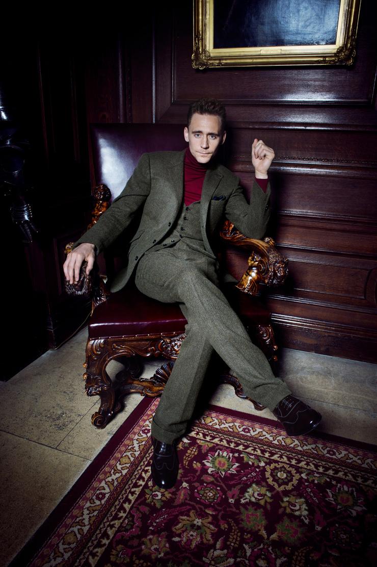 740full-tom-hiddleston.jpg