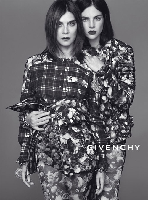 01_Carine_Roitfeld_Julia_Restoin_Givenchy_Fall_Winter_2013_campaign_Mert_Marcus.jpg