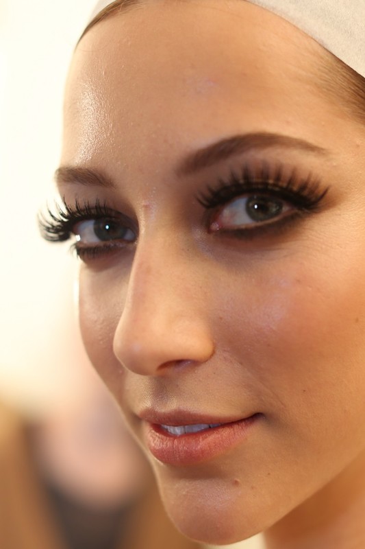 prada_backstage01.jpg