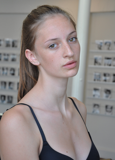 claire1.jpg