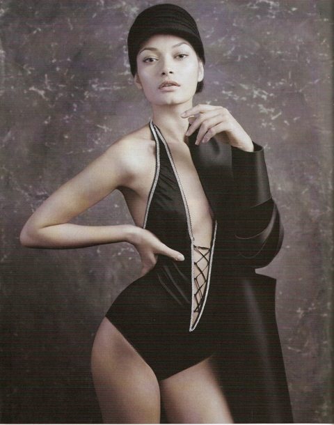 elle-frontal-assault-05.jpg