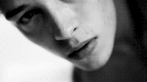tumblr_lngt0whB4v1qf7jgro1_500.gif