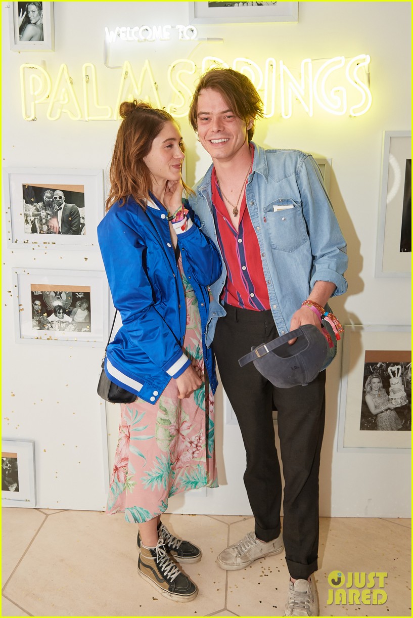 natalia-dyer-charlie-heaton-coachella-05.jpg