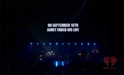 tumblr_ls2s8rRzyA1qgslaao3_250.gif
