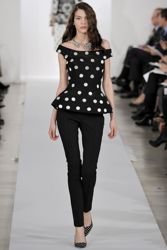 Oscar_De_La_Renta_037_1366_1366x2048.jpg