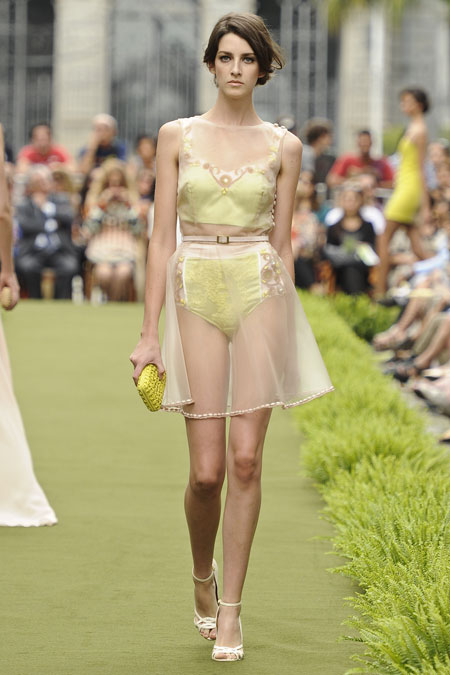 Vivaz_SS13_05_Cristina_Herrmann.jpg