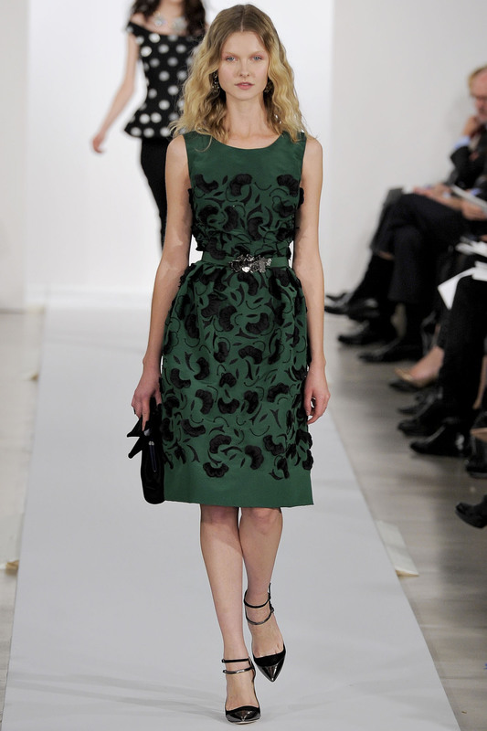 Oscar_De_La_Renta_036_1366_1366x2048.jpg