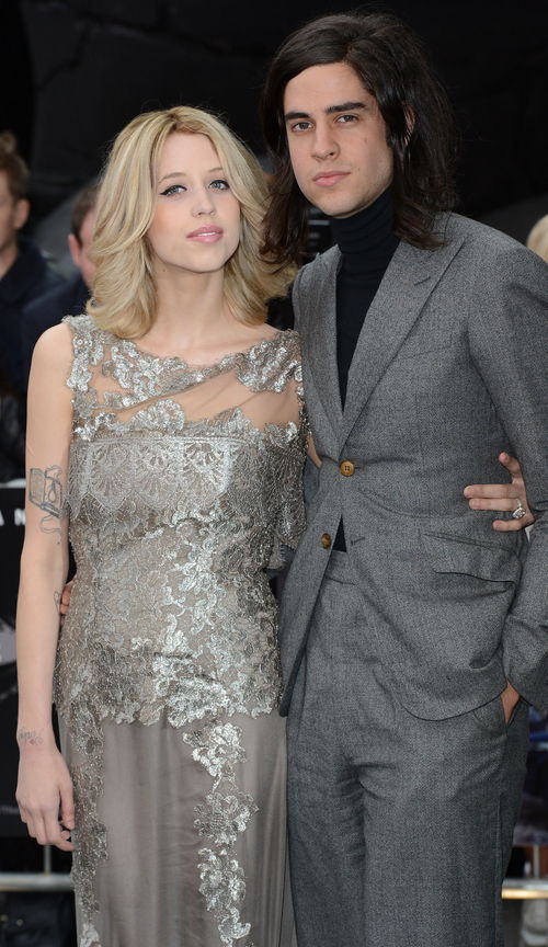 peaches-geldof-thomas-cohen-galaoutfit.jpg