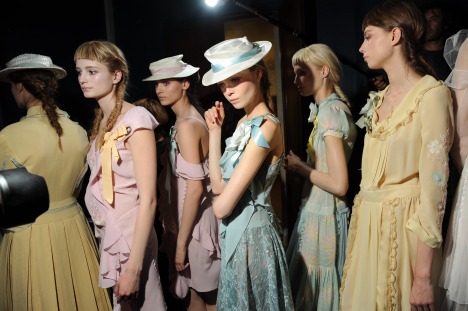 galliano_bfss12_054_m.jpg