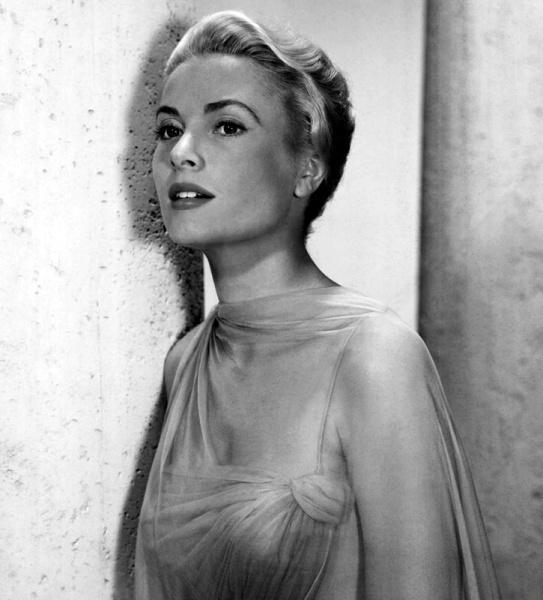 Grace-Kelly-grace-kelly-5275178-543-600.jpg