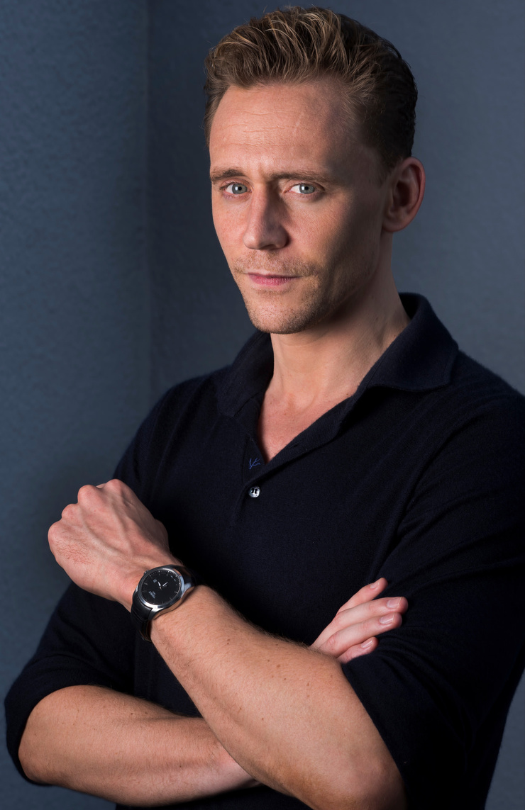 740full-tom-hiddleston.jpg