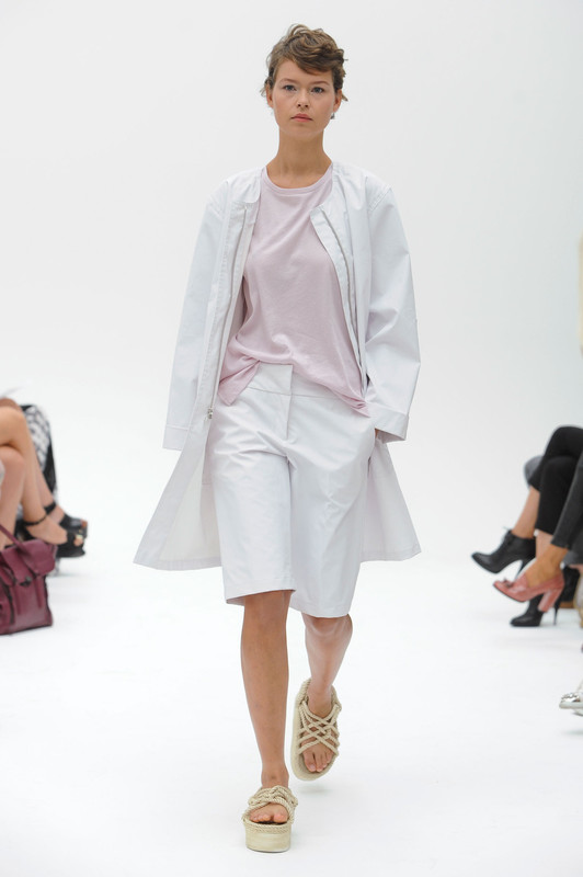 Organic_By_John_Patrick_Spring_2013_wzqs_GPHu_Wo_Ex.jpg