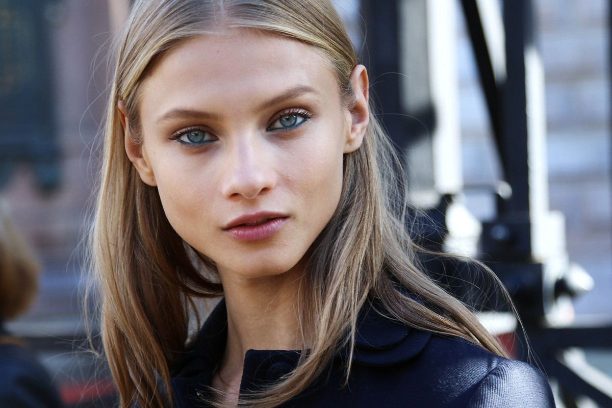 Anna_Selezneva_Stella_Mc_Cartney_5.jpg