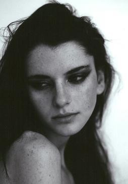 19948723_m.jpg