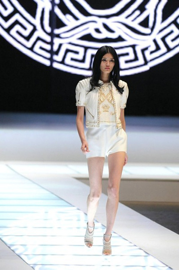 VERSACE-Mingxi.jpg