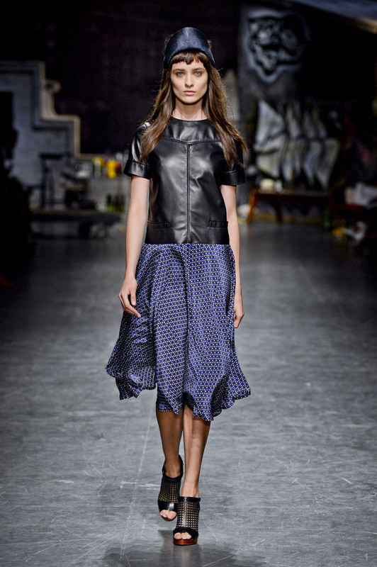Trussardi_1911_Spring_2013_ic8e_DX7_Co_Dnx.jpg