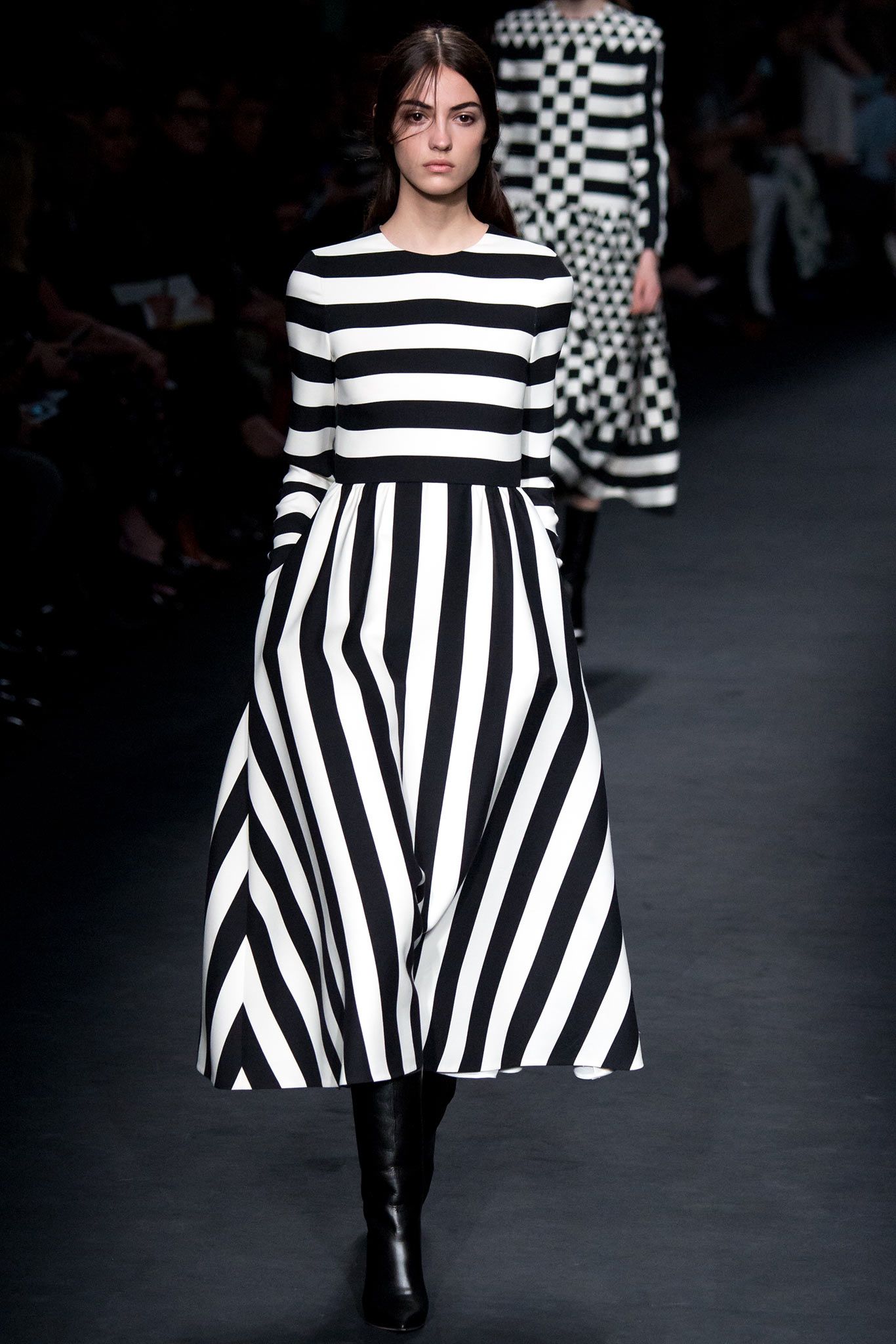 002-valentino.jpg