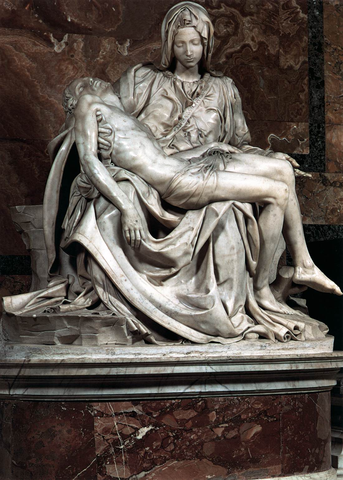 1pieta1.jpg