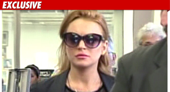 0925-lindsay-lohan-tmz-ex4.jpg