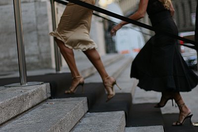 Versace-steps.jpg