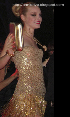 gold+dress.jpg