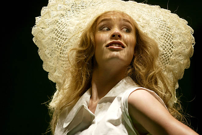2fashion_028700_01CH7143.jpg